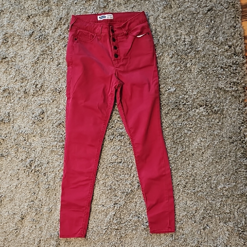 Old Navy Rockstar High Rise Jeans in Dark Red, 6